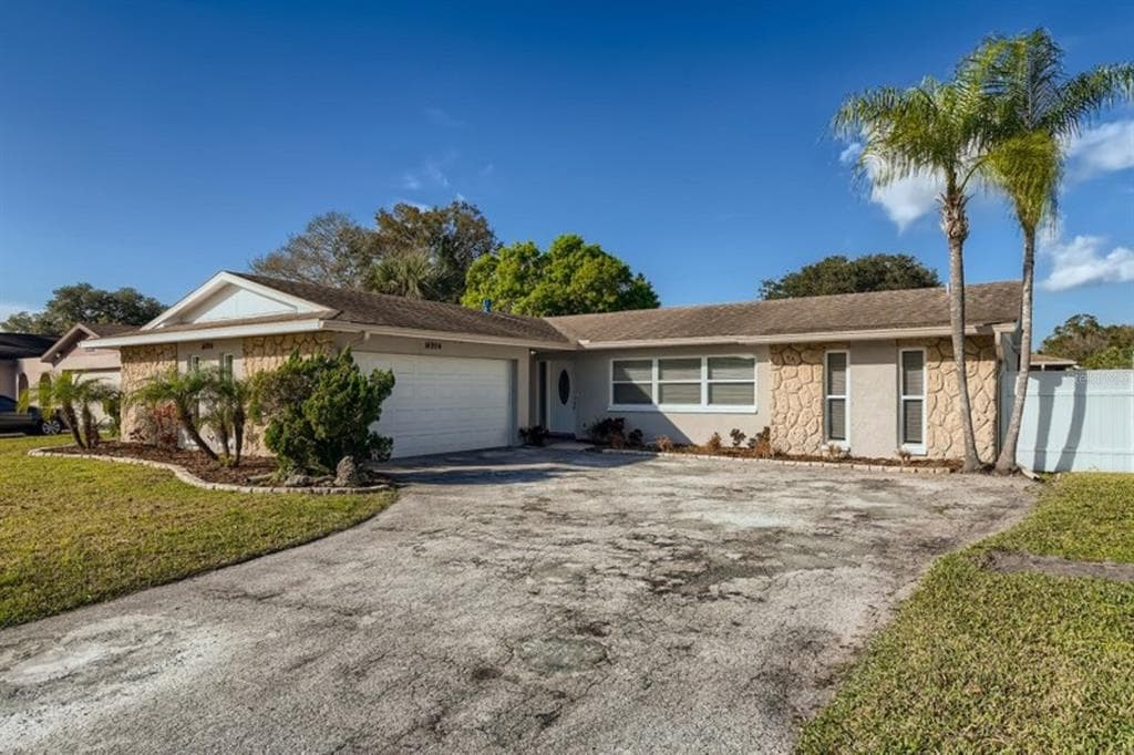 14994 CROMWELL DRIVE CLEARWATER, FL 33764