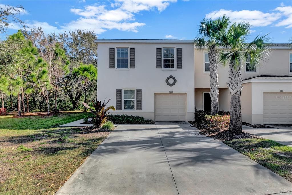 9802 HOUND CHASE DRIVE GIBSONTON, FL 33534