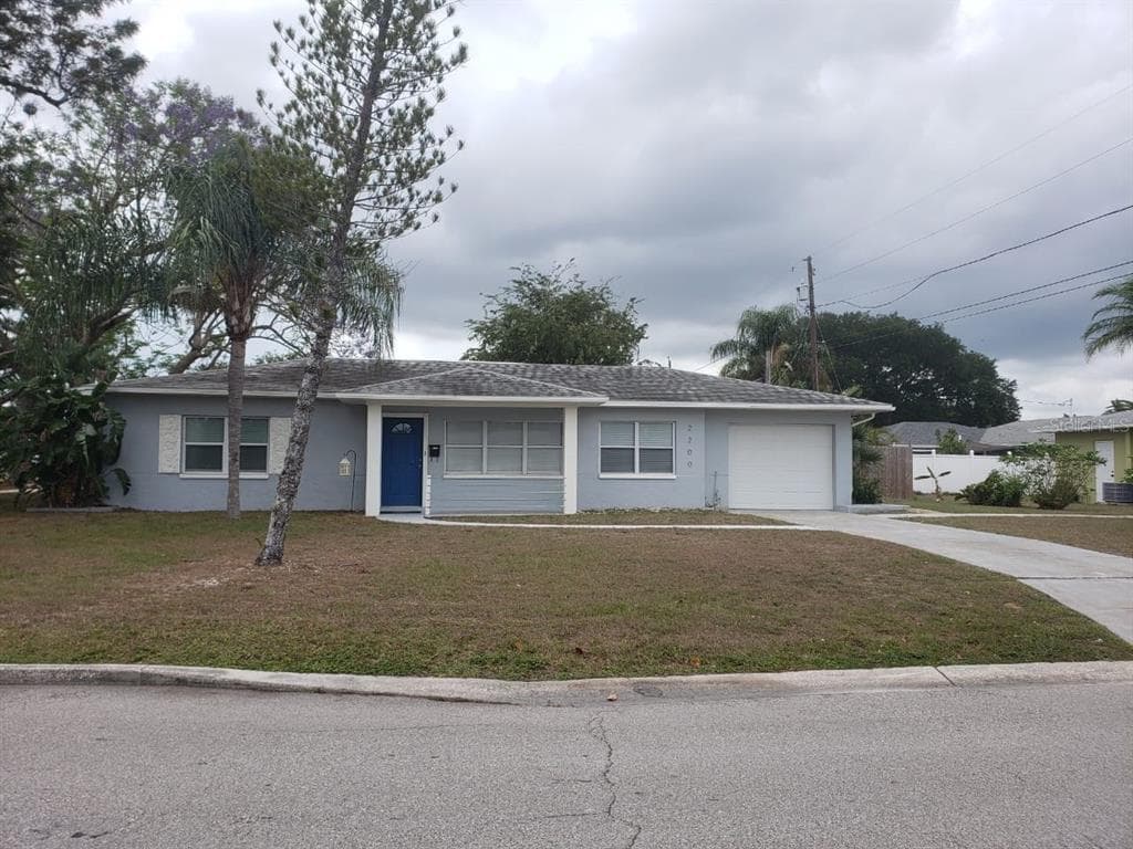 2200 40TH STREET N ST PETERSBURG, FL 33713