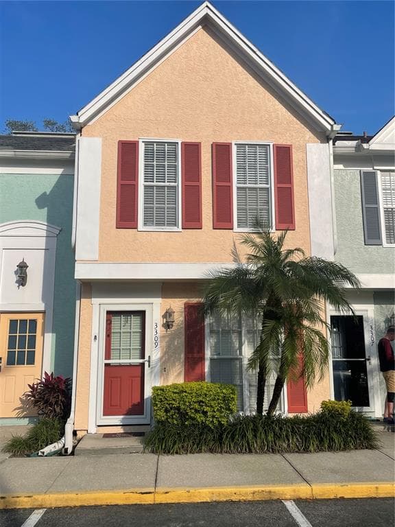 3309 W WYOMING CIRCLE UNIT 65 TAMPA, FL 33611