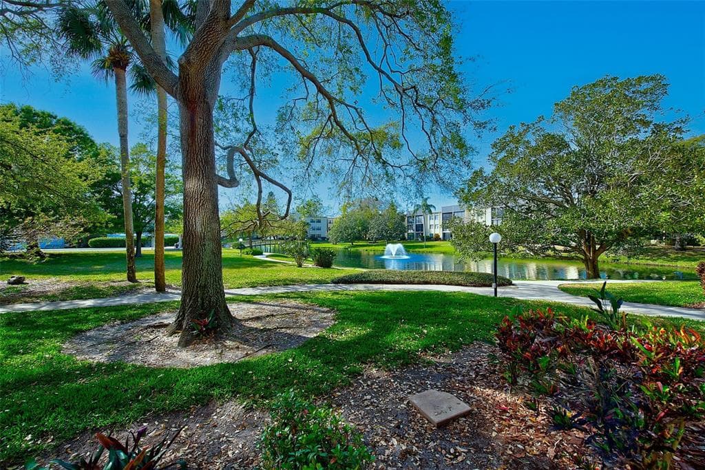 14130 ROSEMARY LANE UNIT 1106 LARGO, FL 33774