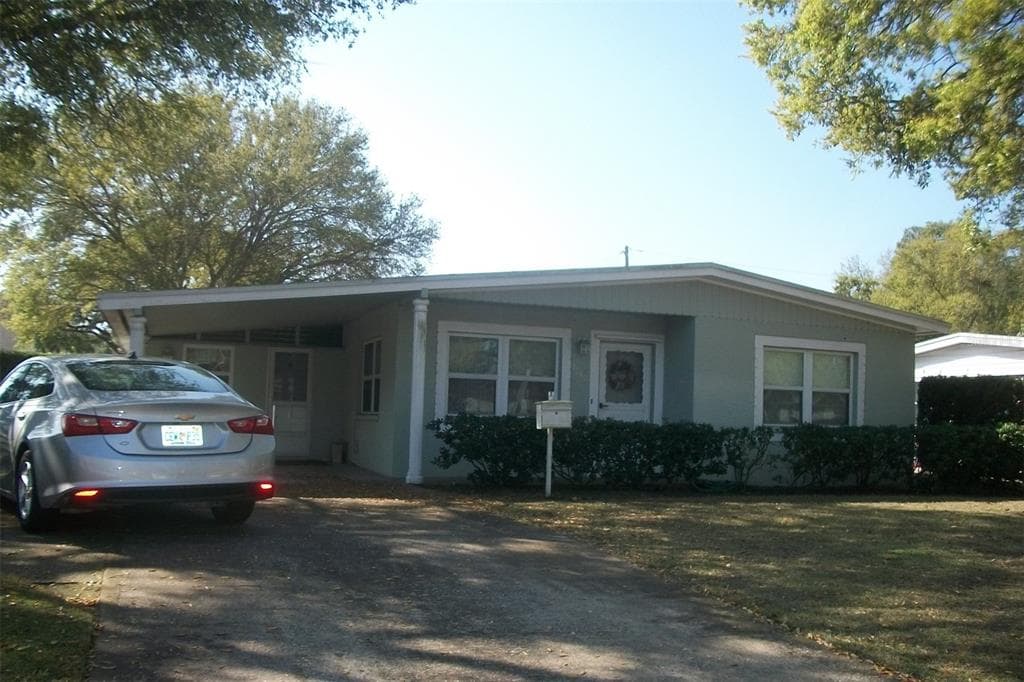 7940 22ND AVENUE N ST PETERSBURG, FL 33710