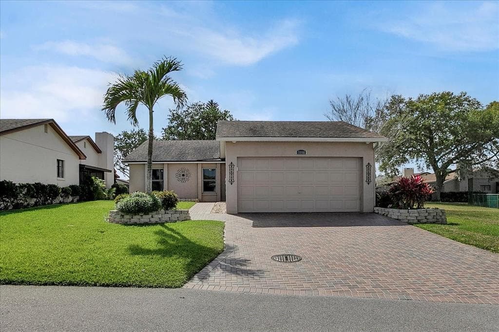 3998 CYPRESS LANDING S WINTER HAVEN, FL 33884