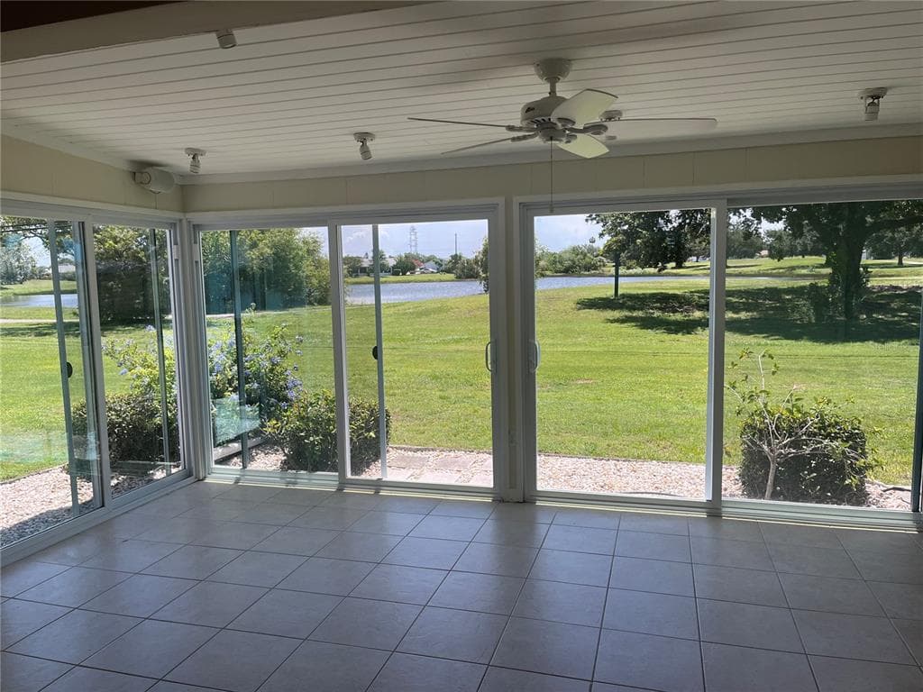 901 AUGUSTA DRIVE SUN CITY CENTER, FL 33573