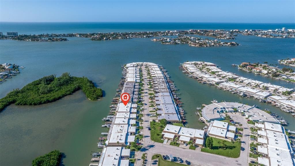 382 BOCA CIEGA POINT BOULEVARD S UNIT 811 ST PETERSBURG, FL 33708