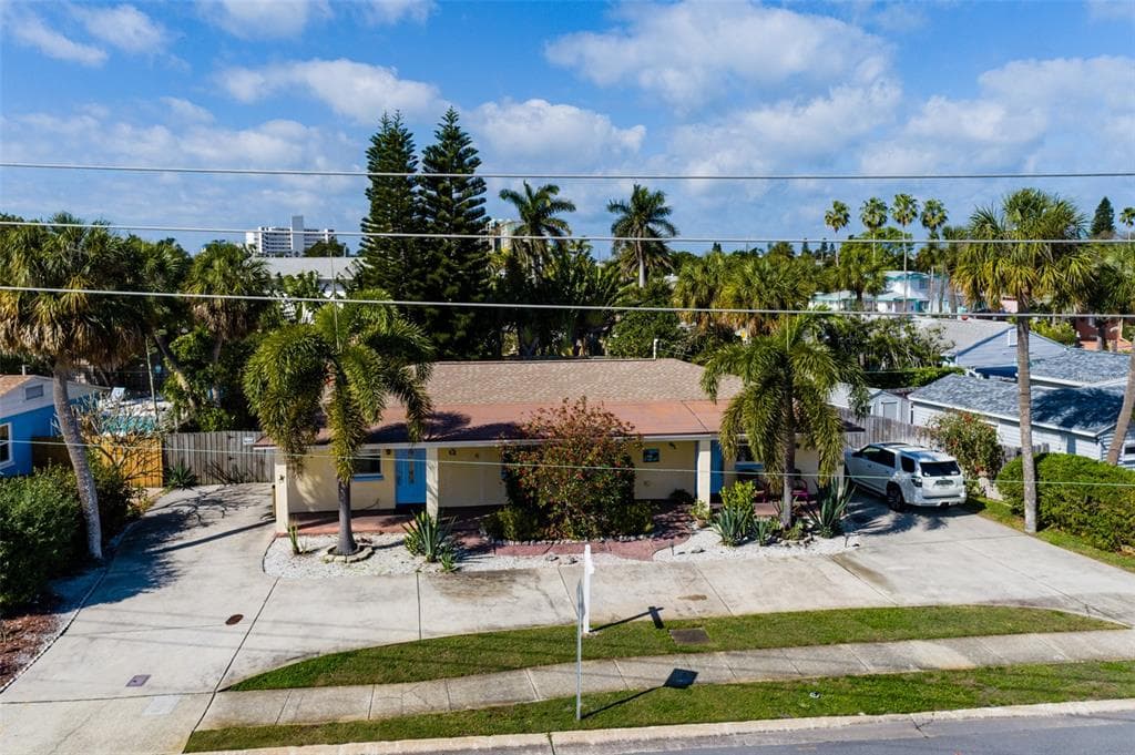 6902 GULF WINDS DRIVE UNIT 1&2 ST PETE BEACH, FL 33706