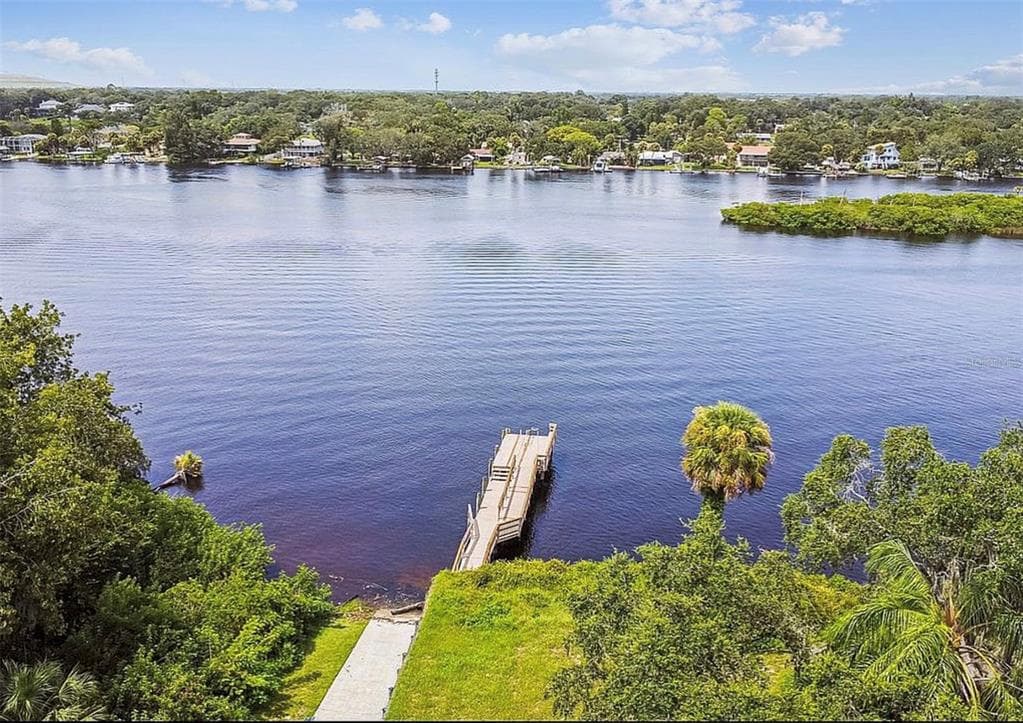 9919 ALAFIA RIVER LANE GIBSONTON, FL 33534