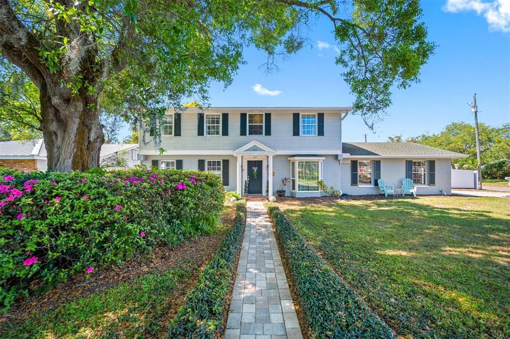 712 KARLYN DRIVE CLEARWATER, FL 33755