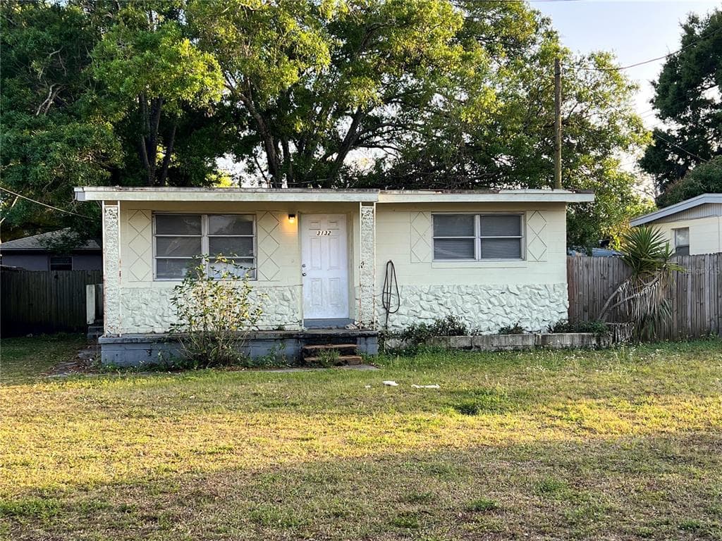 3132 66TH AVENUE N ST PETERSBURG, FL 33702
