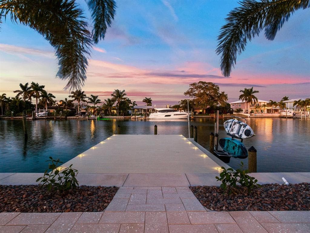 3 MARINA TERRACE
