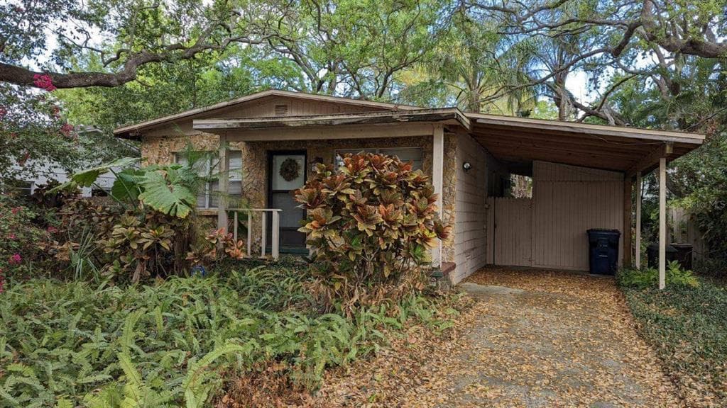 3409 W VILLA ROSA STREET TAMPA, FL 33611