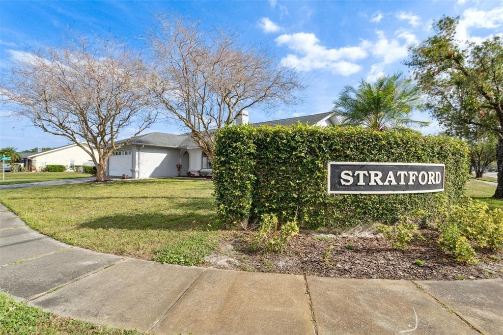 1102 BLUFIELD AVENUE BRANDON, FL 33511