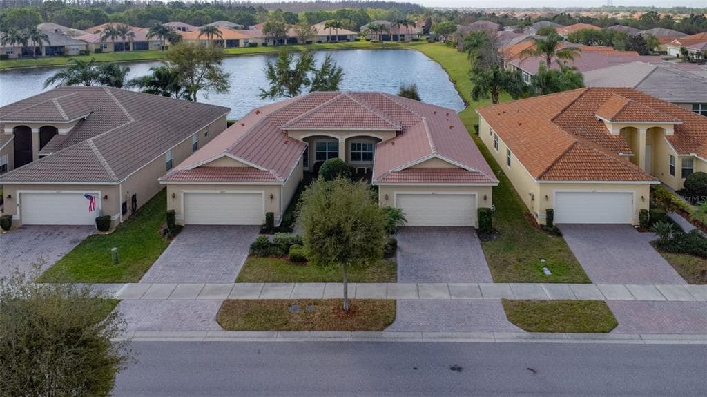 16253 AMETHYST KEY DRIVE WIMAUMA, FL 33598