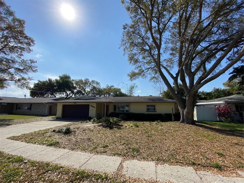 1437 CAMBRIDGE DRIVE CLEARWATER, FL 33756