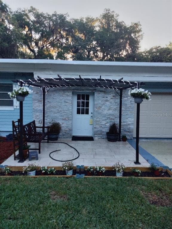 4045 CR 402A LAKE PANASOFFKEE, FL 33538
