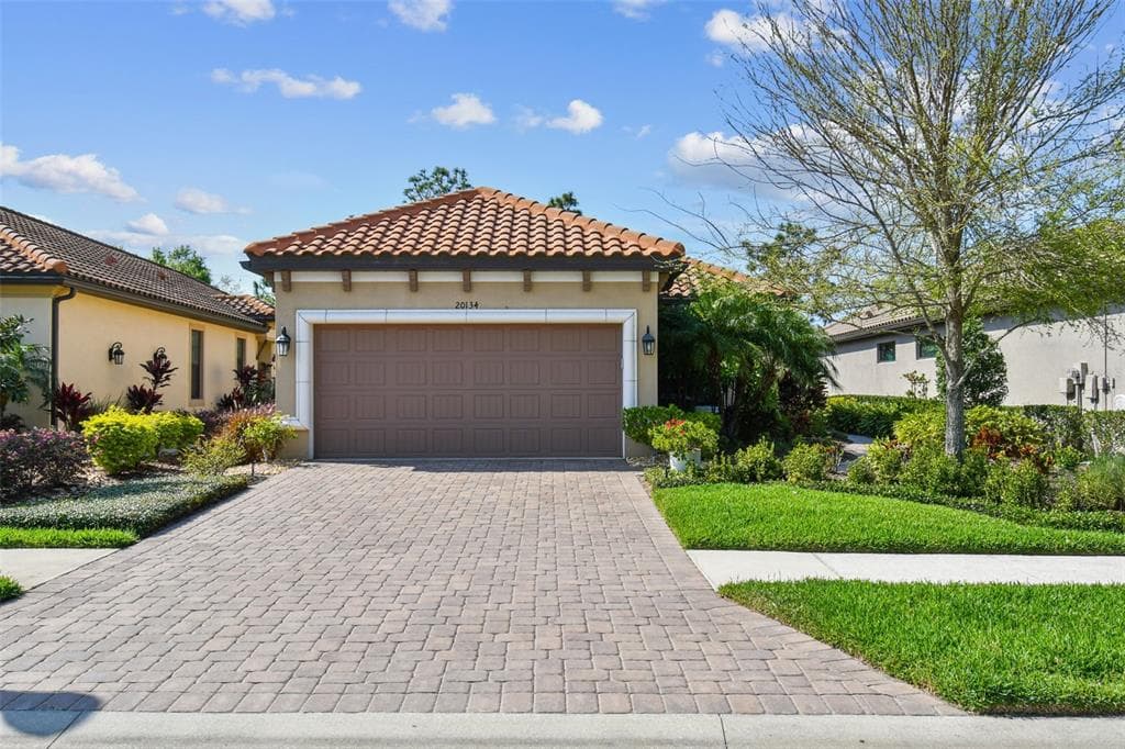 20134 SORANO HILL PLACE TAMPA, FL 33647