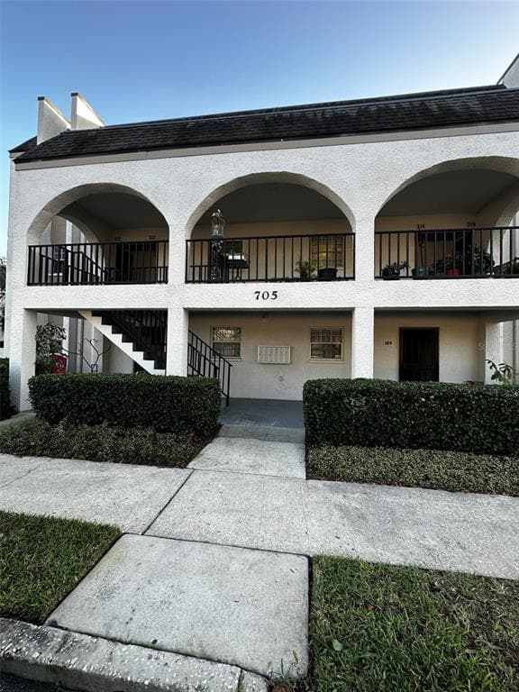 705 RUSSELL LANE UNIT 212 BRANDON, FL 33510