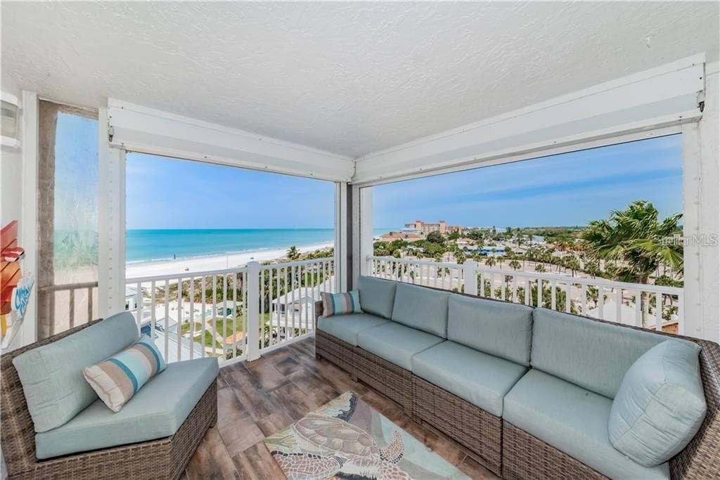 17980 GULF BOULEVARD UNIT 606