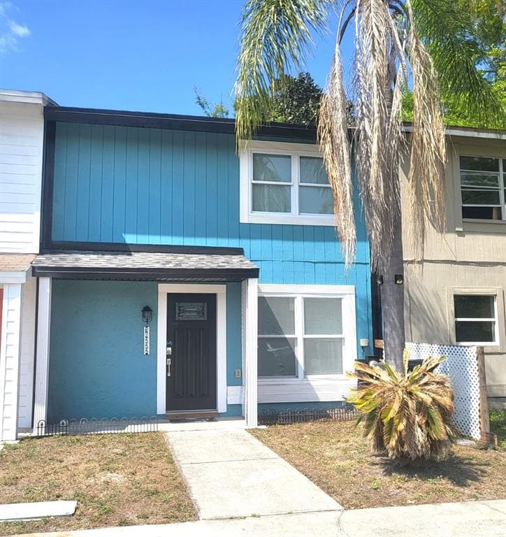 14222 VILLAGE TERRACE DRIVE TAMPA, FL 33624