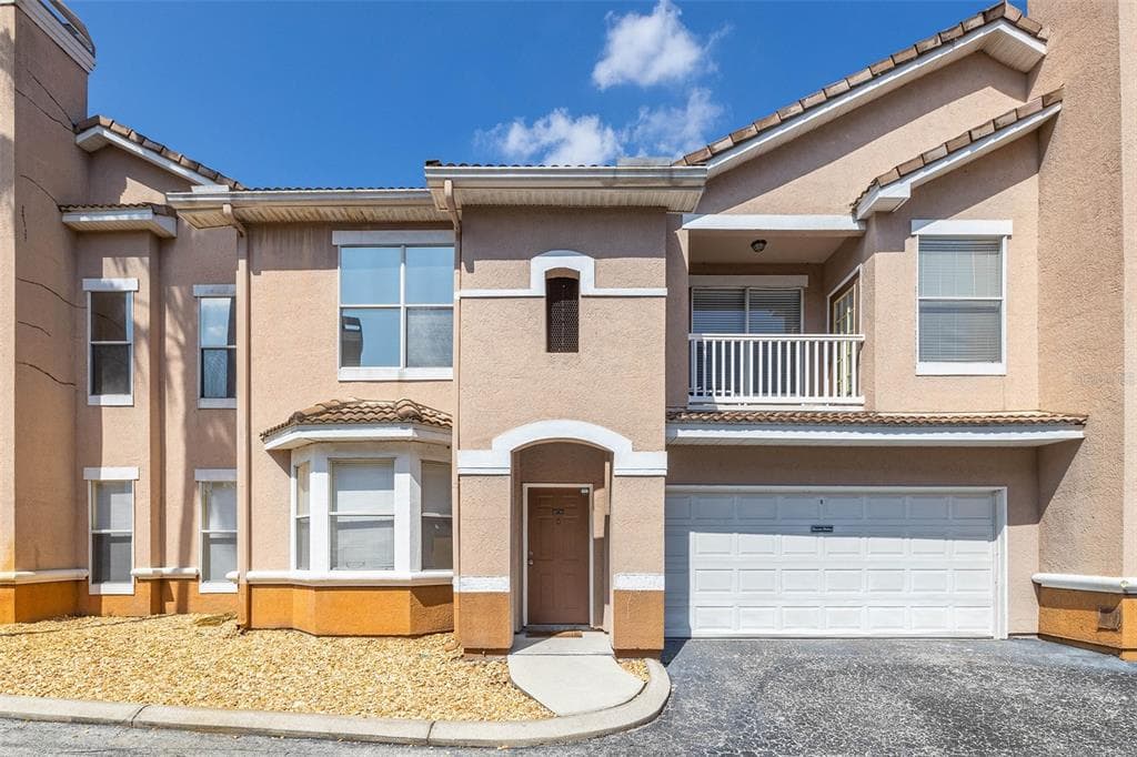 10536 VILLA VIEW CIRCLE