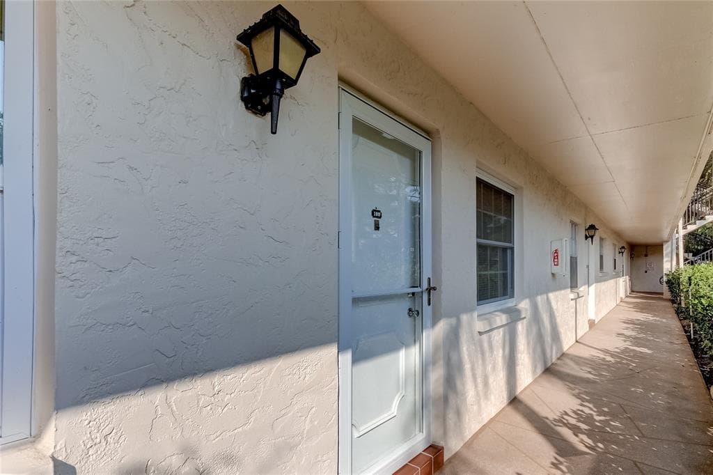 860 VIRGINIA STREET UNIT 108 DUNEDIN, FL 34698