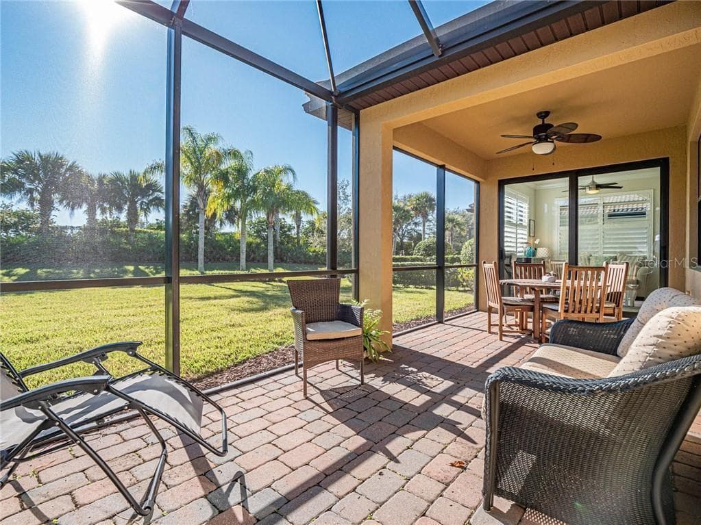 5483 ANTIGUA CIRCLE VERO BEACH, FL 32967