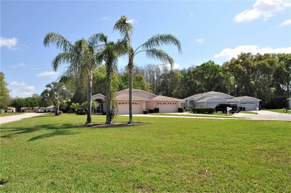 11624 FOXWORTH LANE NEW PORT RICHEY, FL 34654