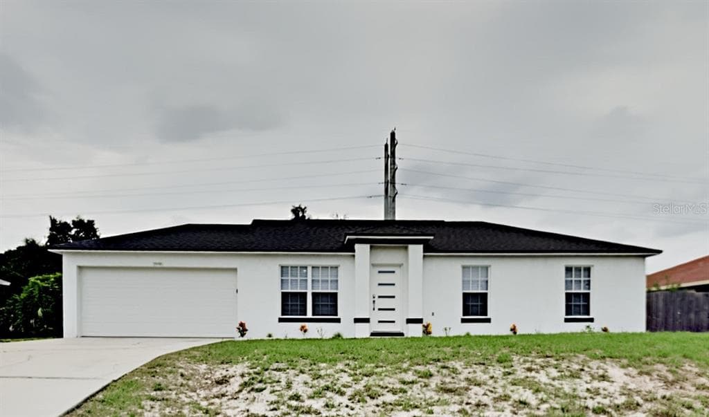 1990 S OLD MILL DRIVE DELTONA, FL 32725