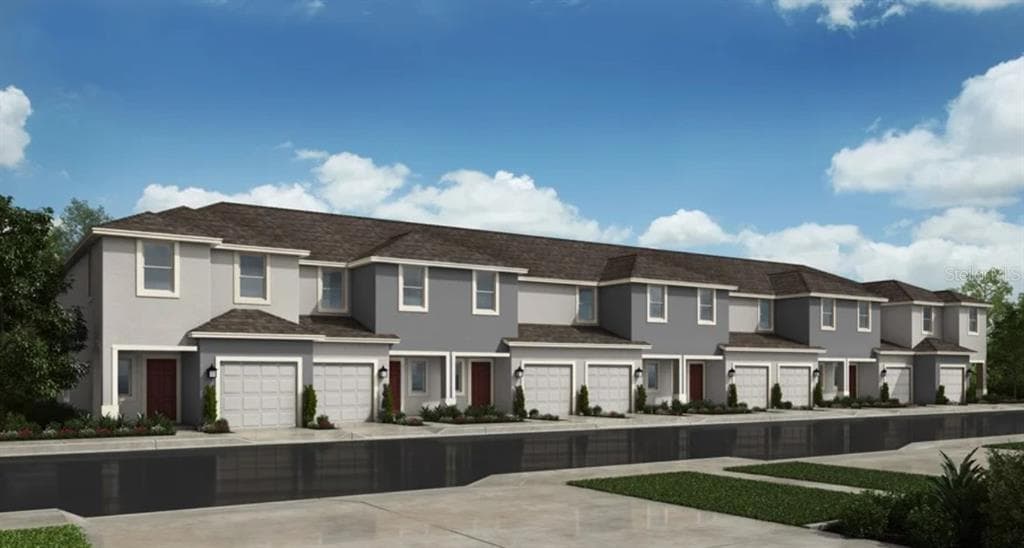 4381 ARLINGTON AVENUE SAINT CLOUD, FL 34769