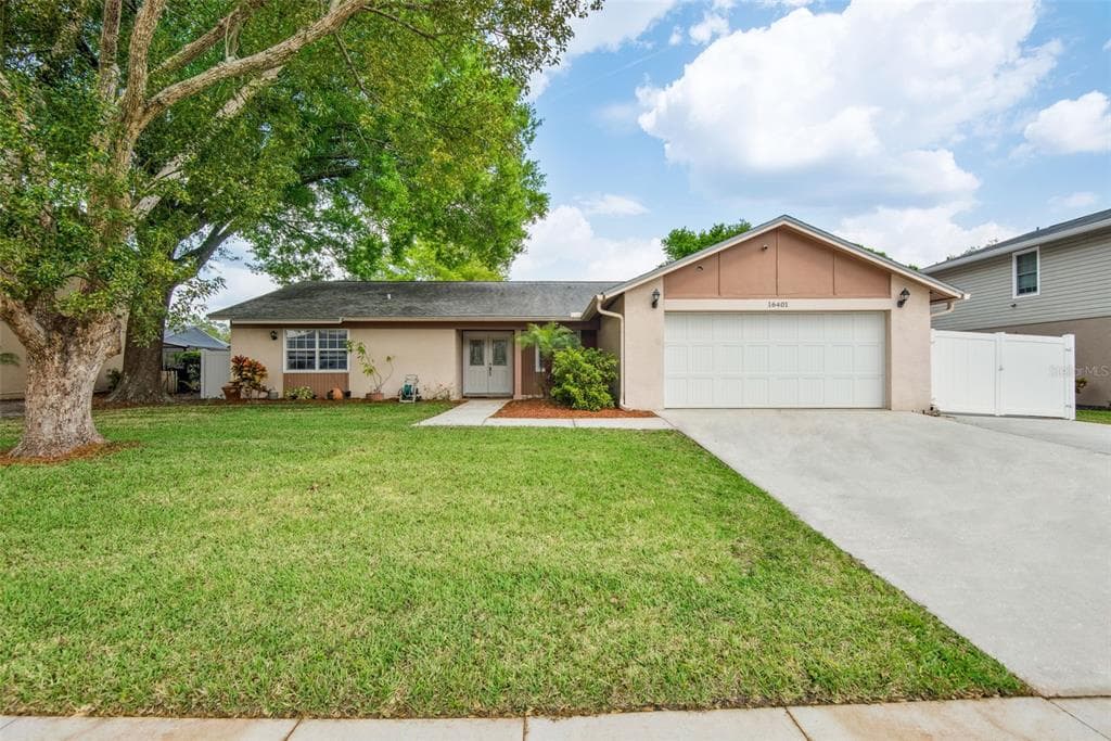 16401 W COURSE DRIVE TAMPA, FL 33624