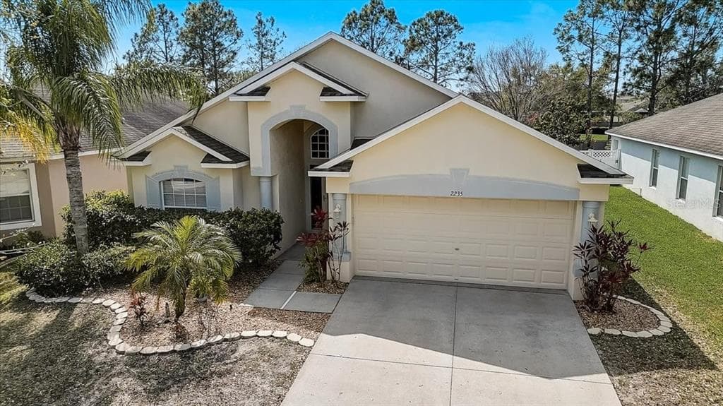 2235 COLVILLE CHASE DR RUSKIN, FL 33570