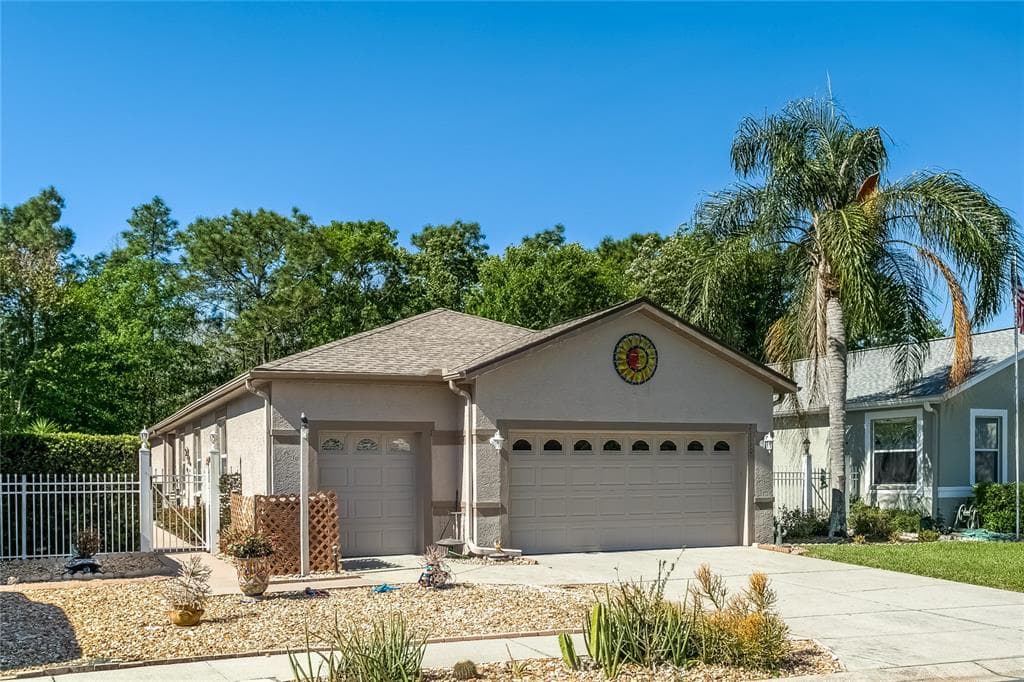 21110 DIAMONTE DRIVE LAND O LAKES, FL 34637