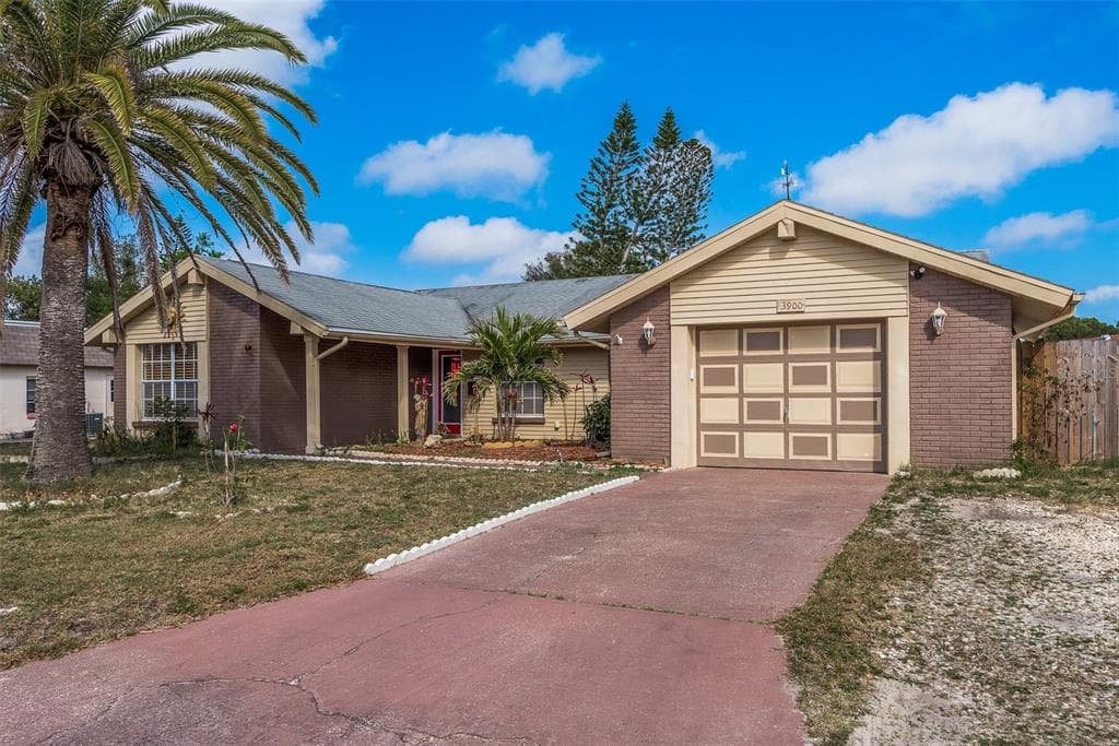 3900 BERWICK DRIVE NEW PORT RICHEY, FL 34652