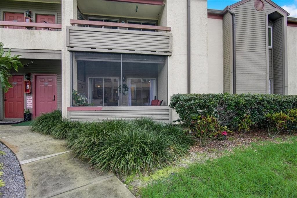 10263 GANDY BOULEVARD N UNIT 2315 ST PETERSBURG, FL 33702