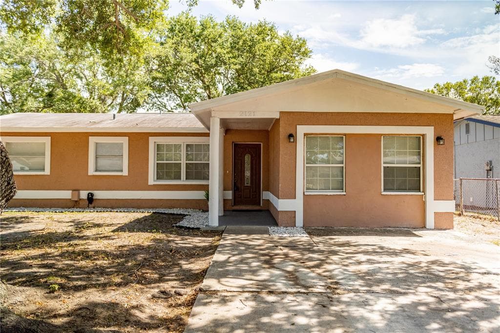 2121 23RD STREET SW LARGO, FL 33774