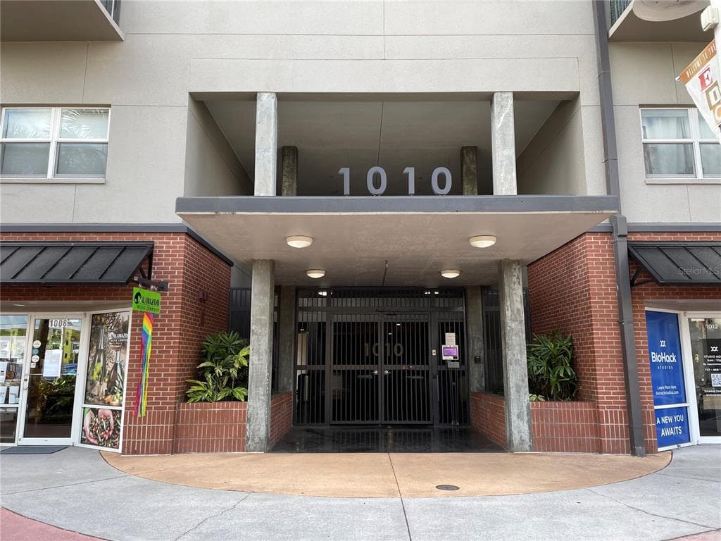 1010 CENTRAL AVENUE UNIT 435 ST PETERSBURG, FL 33705