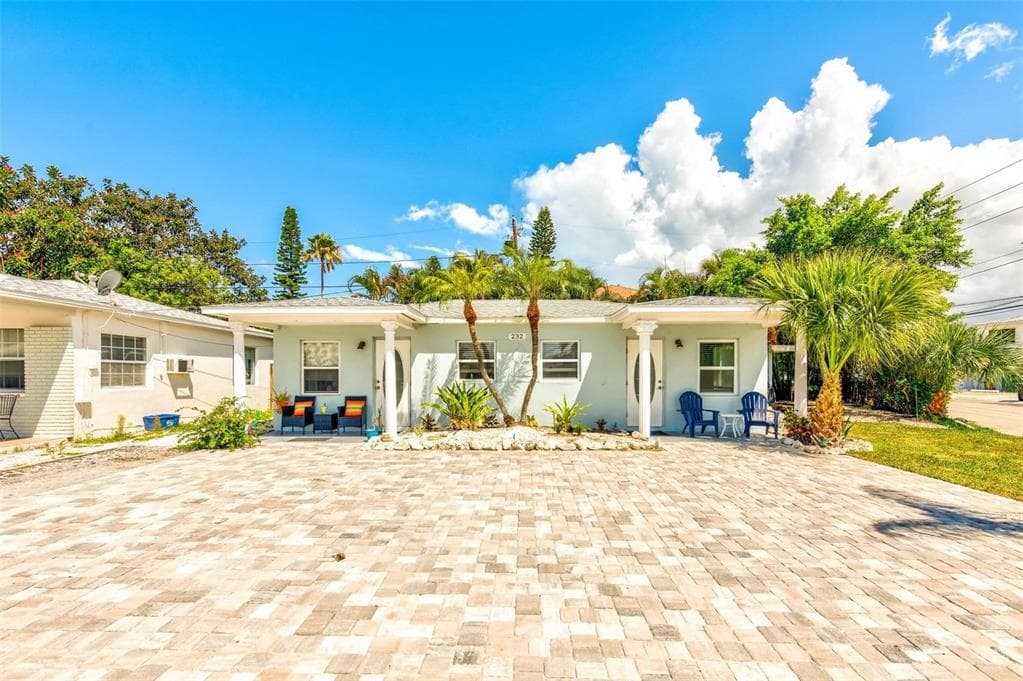 232 147TH AVENUE E MADEIRA BEACH, FL 33708