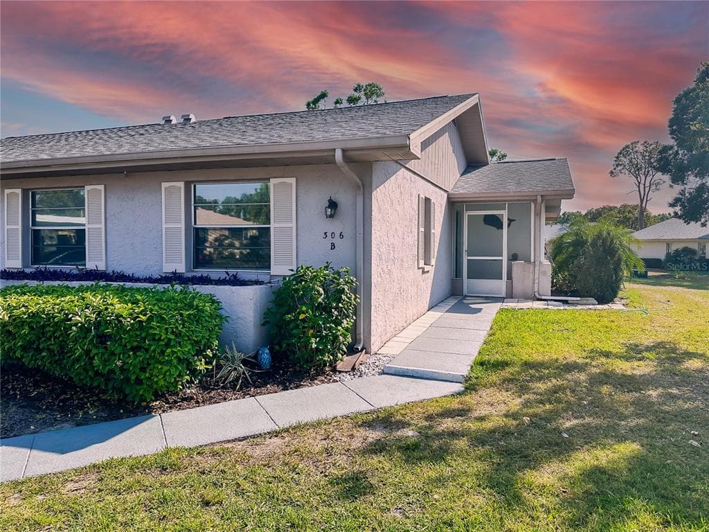 306 FOWLING COURT UNIT 149 SUN CITY CENTER, FL 33573