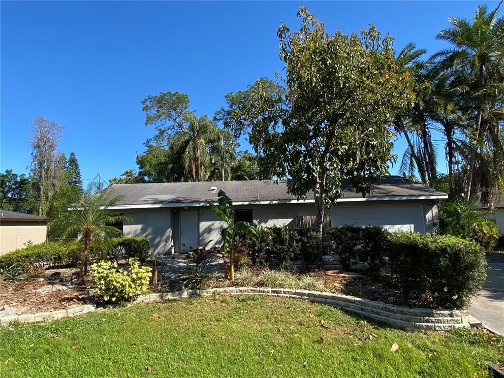 3522 LISA LANE LAKELAND, FL 33801