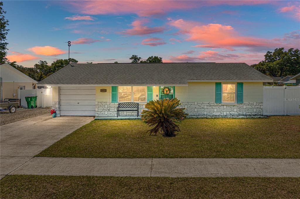 39312 9TH AVENUE ZEPHYRHILLS, FL 33542