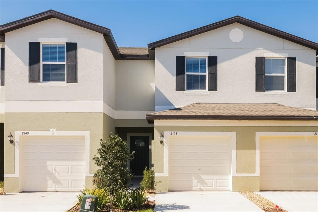 2153 AZURE VIEW WAY LUTZ, FL 33558