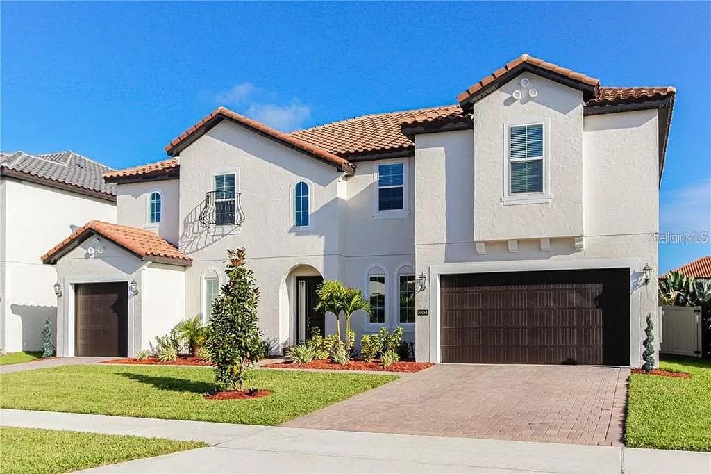 8354 LUDINGTON CIRCLE ORLANDO, FL 32836