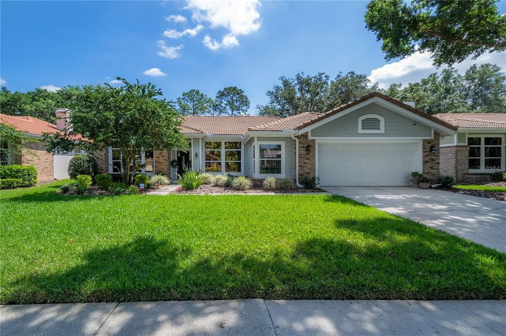 17907 HOLLY BROOK DRIVE TAMPA, FL 33647