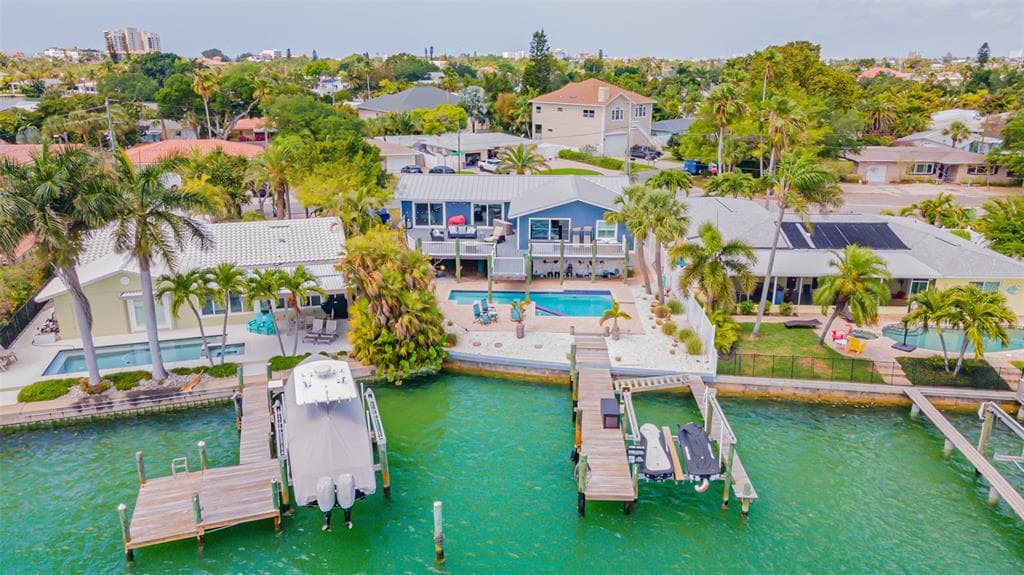 596 BELLE POINT DRIVE ST PETE BEACH, FL 33706
