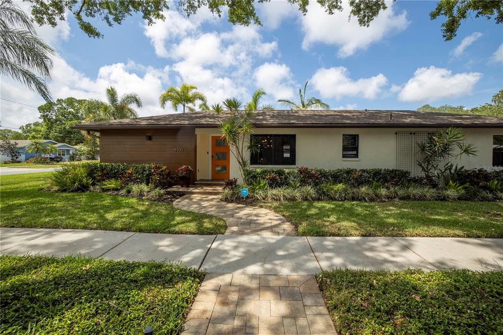 4400 8TH STREET N ST PETERSBURG, FL 33703