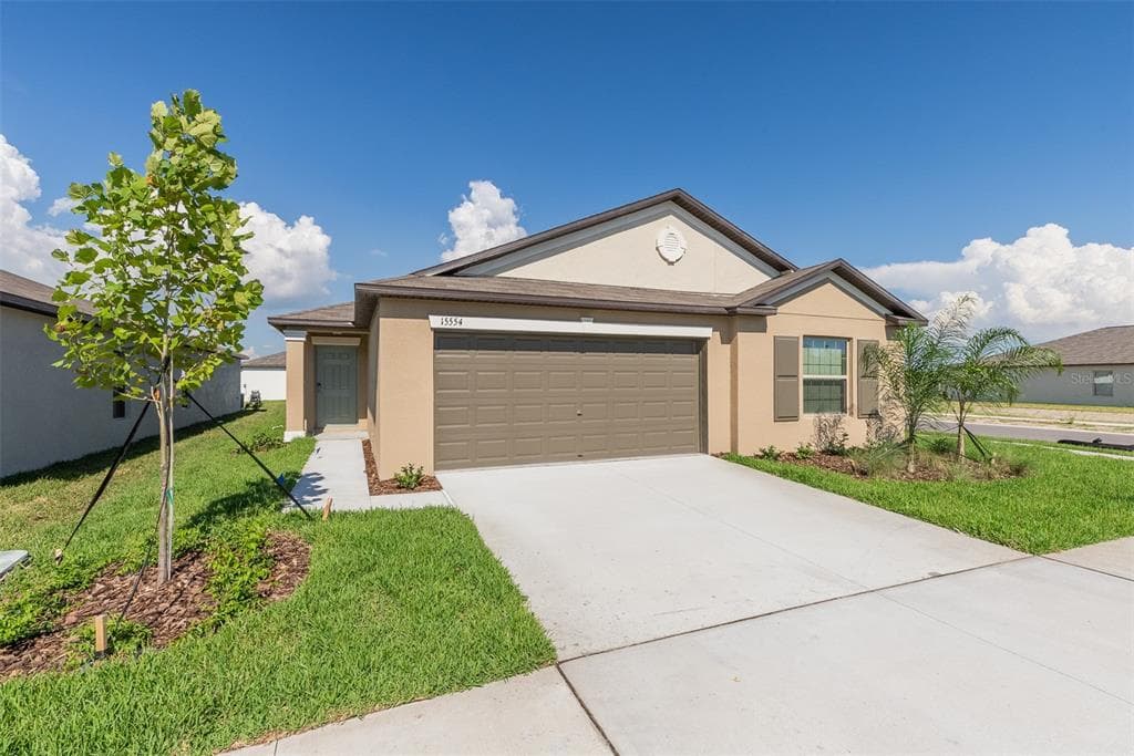 15554 MILLER CREEK DRIVE SUN CITY CENTER, FL 33573