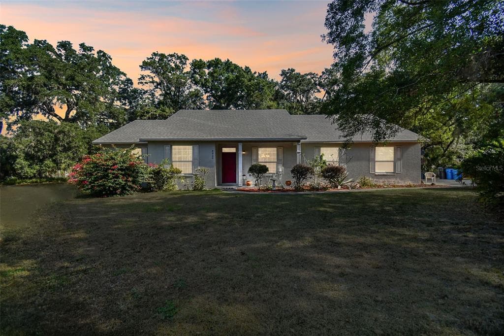 4920 W TRAPNELL ROAD PLANT CITY, FL 33566