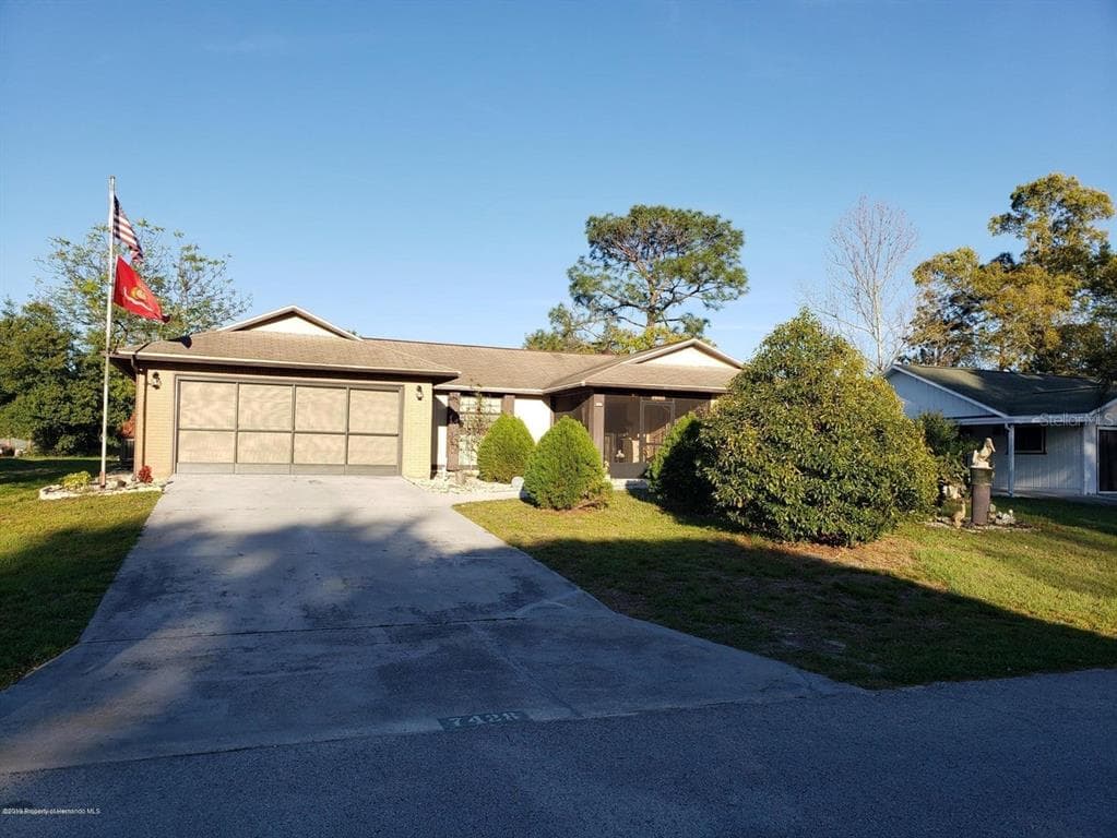 7428 GALLOWAY ROAD WEEKI WACHEE, FL 34613