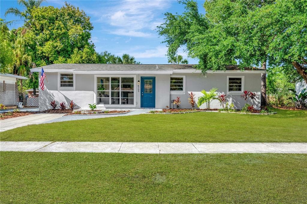 4705 W WYOMING AVENUE TAMPA, FL 33616