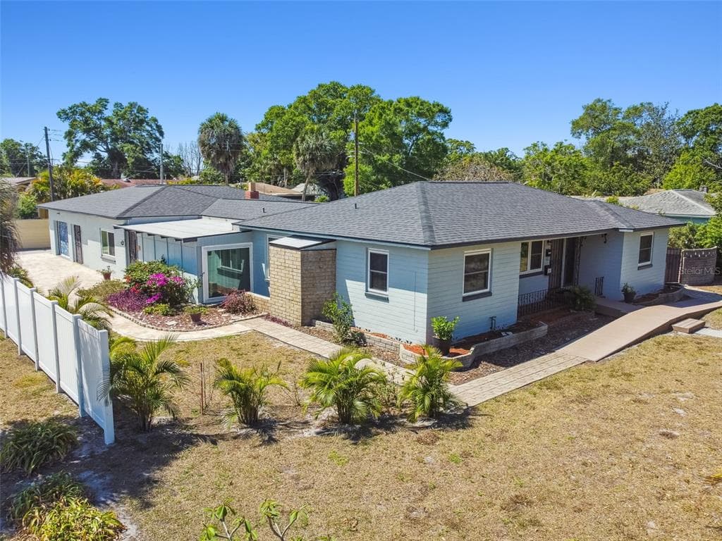 2600 9TH AVENUE N ST PETERSBURG, FL 33713